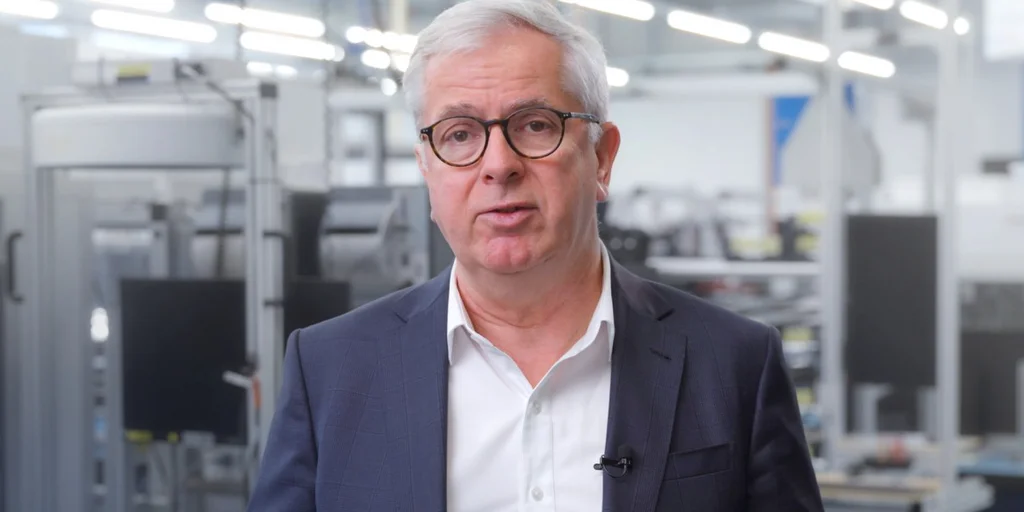 Alexander Hagemann, CEO of Cicor Group, discussing the Group's 2025 annual results, which reflect an accelerated pace of growth.